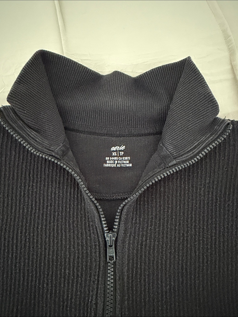 Aerie Women’s Black Half-Zip Ribbed Sweater - Picture 2 of 3